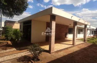 Casa comercial com 4 salas à venda no Centro, Campo Grande 