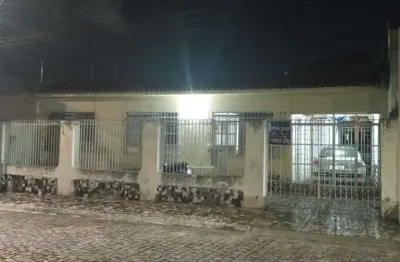 Casa com 2 quartos à venda na Avenida Augusto Franco, Pereira Lobo, Aracaju
