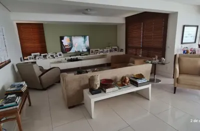 Belíssimo apartamento alto padrão na vitória com 4 suítes e quatro vagas de garagem