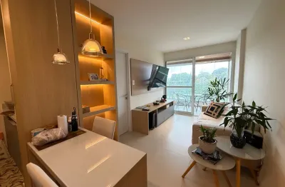 Lindo apartamento quarto e sala no Horto Florestal com uma vaga de garagem