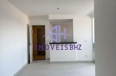 Apartamento de 2 quartos, suite e elevador, com lazer completo.