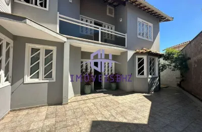 Casa padrão, 3 quartos, 4 vagas, santa amélia, belo horizonte.