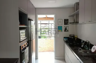 Casa para locação em curitiba, capão da imbuia, 3 dormitórios, 1 banheiro, 3 vagas