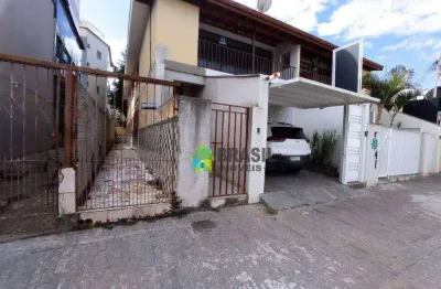 Casa com 3 dormitórios para alugar, 130 m² por r$ 4.000,00/mês - centro - poços de caldas/mg