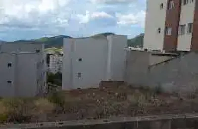 Terreno à venda na Rua Beatriz de Fátima Frazão, Residencial Veredas, Poços de Caldas