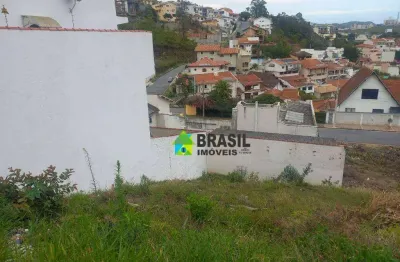 Terreno à venda na Rua Jurandir Franco, Parque Vivaldi Leite Ribeiro, Poços de Caldas