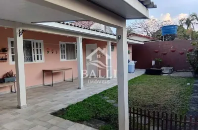 Casa com 2 quartos à venda na avenida paranaguá, albatroz, matinhos por r$ 260.000