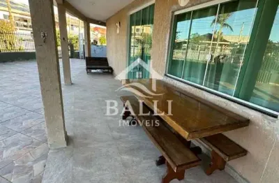 Casa com 3 quartos à venda na rua quebec, 164, jardim canadá, pontal do paraná por r$ 750.000