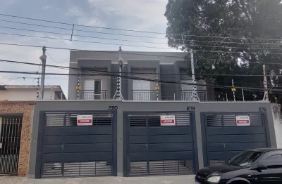 Sobrado individual na vila formosa - 3 dormitórios sendo 1 suíte e 2 vagas de garagem!