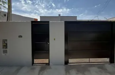 Casa com 2 quartos à venda na Rua José Picardi, 1, Jardim Graminha, Leme