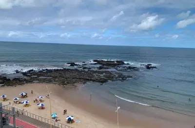 Oportunidade imperdível: apartamento flat 40m2 à venda em  ondina salvador /ba mobiliado 1 quarto 1 sala 1 banheiro 1 vaga de garagem coberta varanda