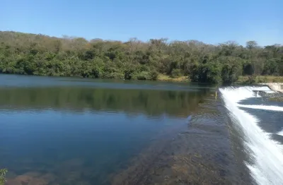 Chácara / sítio com 3 quartos à venda no Parque das Andorinhas, Uberlândia 