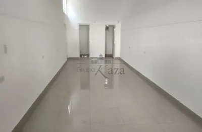 Oportunidade - ponto comercial - bosque dos eucaliptos - 30m².