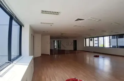 Prédio para alugar na Rua Luigi Galvani, Brooklin, São Paulo