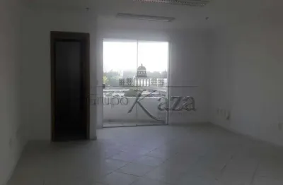 Oportunidade - sala comercial - jardim aquarius - atlântico empresarial - 37m².