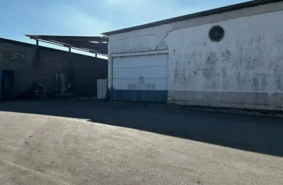 Barracão / Galpão / Depósito para alugar na Avenida José Carlos Lopes, Una, Taubaté