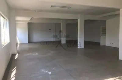 Casa comercial para alugar na Rua Professora Maria Luiza Guimarães Medeiros, Centro, São José dos Campos