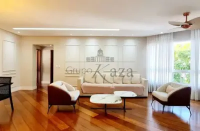 Oportunidade - Apartamento - Vila Sanches - Residencial Solar dos Ipês - 4 Dormitórios - 178m².