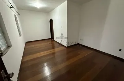 Casa com 3 quartos à venda na Rua Barra Velha, Jardim Satélite, São José dos Campos