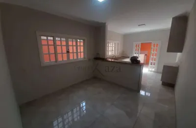 Oportunidade - casa sobrado - bosque dos eucaliptos - 3 dormitórios - 120m².