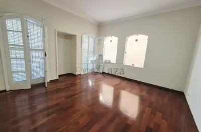 Casa com 5 quartos à venda na Rua Coronel Manoel Martins Júnior, Jardim Esplanada II, São José dos Campos