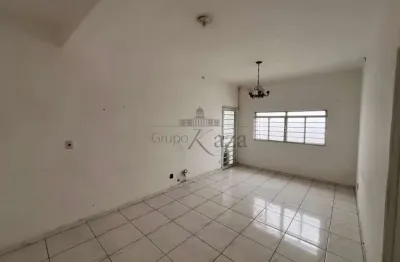 Oportunidade - casa com ponto comercial - jardim bela vista -  2 dormitórios - 284,77m².
