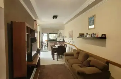 Casa com 3 quartos à venda na Rua Rosa Claro Martins, Bosque dos Ipês, São José dos Campos
