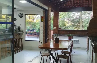 Casa - monte castelo  - 3 dormitórios -  241,82m² - estuda permuta.