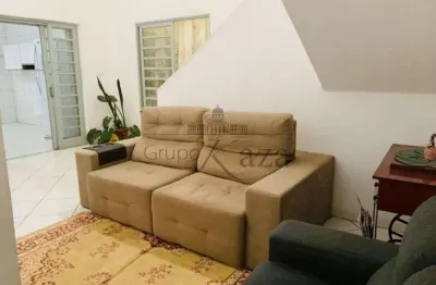 Casa com 4 quartos à venda na Rua Brasilino de Paula Ferreira, Vila Paiva, São José dos Campos