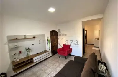 Casa sobrado - jardim das industrias - 3 dormitórios - 136m².