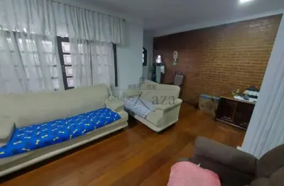 Oportunidade - casa - cidade vista verde - 4 dormitórios - 300m² - estuda permuta.