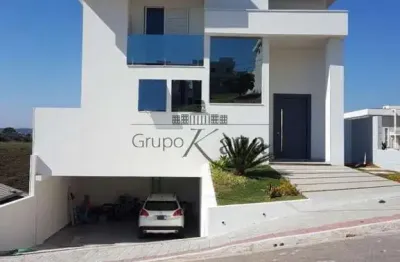 Casa sobrado - condomínio residencial mantiqueira - 247m² - 3 dormitórios.