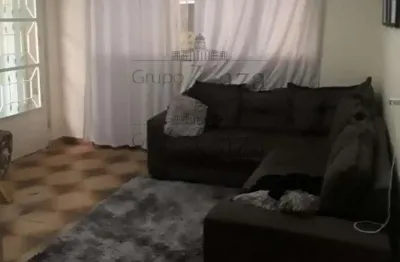 Casa com 5 quartos à venda na Rua São Gotardo, Bosque dos Eucaliptos, São José dos Campos