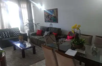 Casa com 4 quartos à venda na Rua Luiz Pasteur, Monte Castelo, São José dos Campos