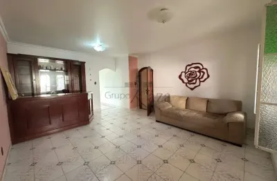 Oportunidade - casa - jardim portugal - 3 dormitórios - 135m².