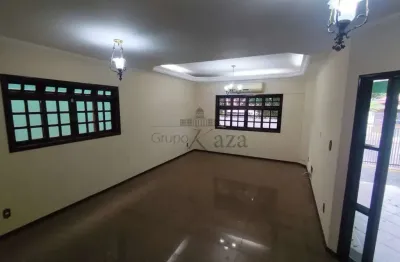 Casa sobrado - jardim esplanada ii - 6 dormitórios - 266,50m²