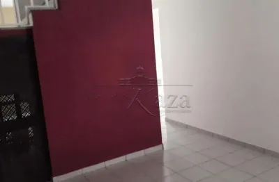 Casa com 3 quartos para alugar na Rua Los Angeles, Jardim Califórnia, Jacareí