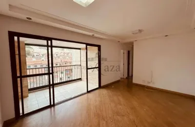 Apartamento com 3 quartos à venda na Rua Doutor Hélio Fidélis, Bloco 2, Cidade São Francisco, São Paulo