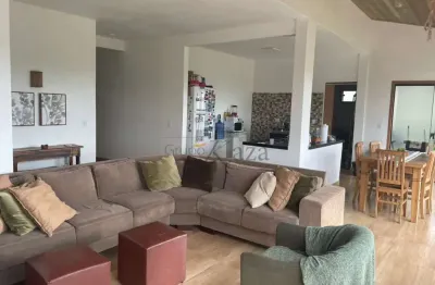 Chácara - jambeiro - canaã ii - 3 dormitórios - 2.500m² - aceita permuta.