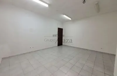 Sala comercial para alugar na Rua Vilaça, Centro, São José dos Campos