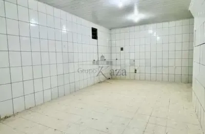 Casa comercial para alugar na Rua das Macieiras, Residencial Cambui, São José dos Campos