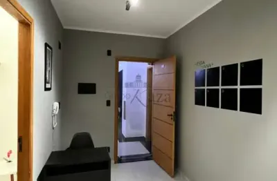 Oportunidade - sala comercial em condomínio - centro - espaço empresarial sky i - 45m².