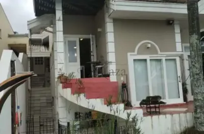 Oportunidade - casa em condomínio - urbanova - residencial altos da serra i - 4 dormitórios - 340m².