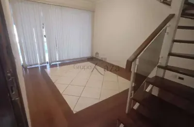 Oportunidade - casa em condomínio - condomínio residencial planalto - vila industrial - 3 dormitórios - 180m².