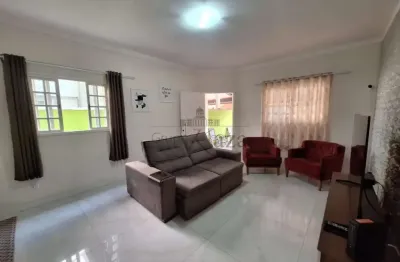 Oportunidade - Casa em Condomínio - Urbanova - Residencial Eldorado - 3 Dormitórios - 175m².