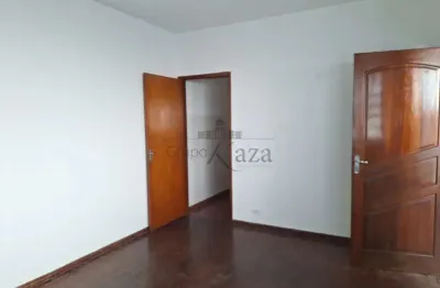 Casa com 2 quartos para alugar na Rua Helsinque, 1150415, Vila Letônia, São José dos Campos