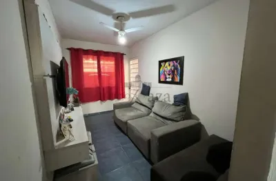 Oportunidade - casa - jardim santa júlia - 2 dormitórios - 50m² - estuda permuta.