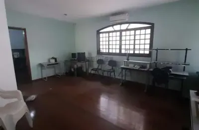 Casa - comercial - residencial - parque industrial - 4 dormitórios - 200m².