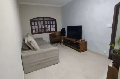 Oportunidade - Casa Sobrado - Jardim Sul - 3 Dormitórios - 217,95m².