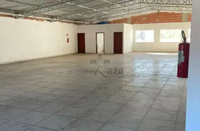 Casa comercial para alugar na Avenida João Rodolfo Castelli, Putim, São José dos Campos